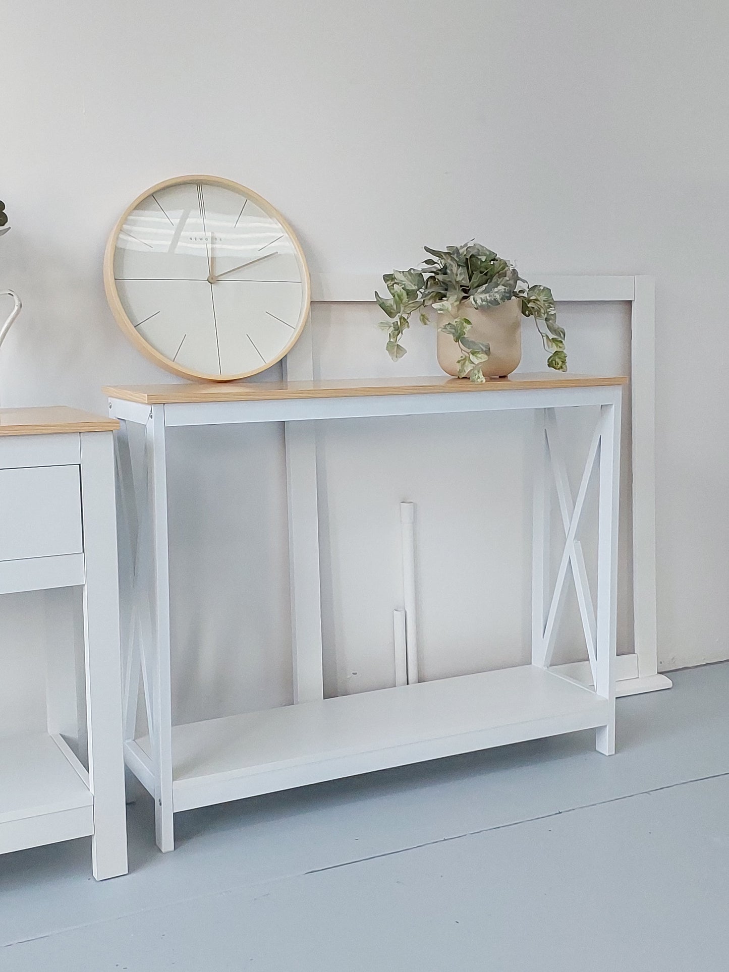 SALE!! WA ONLY - NEW Hall Table 1 Shelf